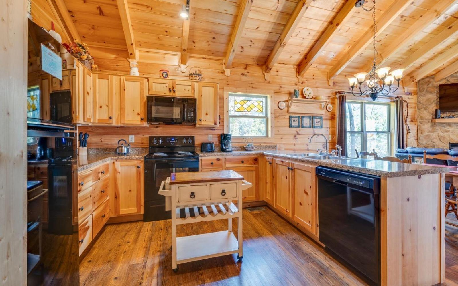 Ever After Mountain View Hot Tub Jetted Tub Fire Pit Great Location Gatlinburg Zewnętrze zdjęcie